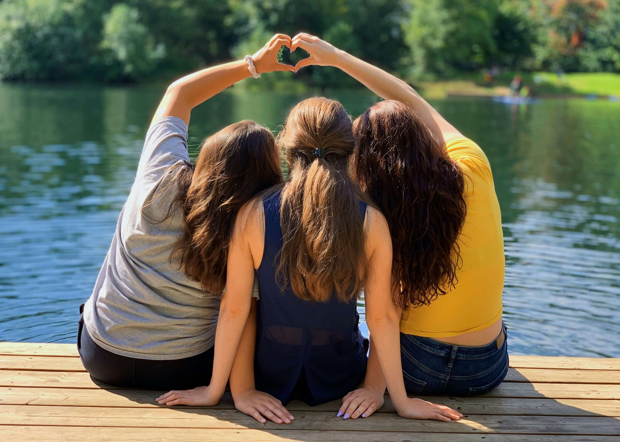 Love Bonding: Building and Sustaining Relationships for Teens Aged 12-18